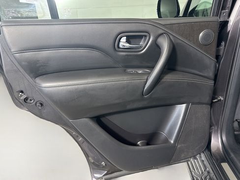 Used 2024 INFINITI QX80 Luxe image 26