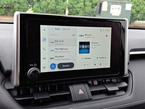 Used 2024 Toyota RAV4 XLE image 17