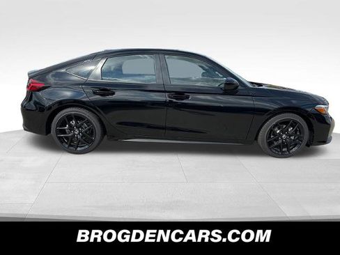 New 2026 Honda Civic Sport image 2