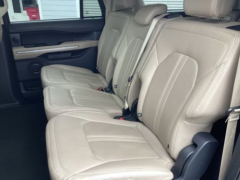 Used 2024 Ford Expedition Max Limited image 8
