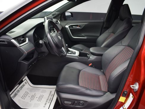 Used 2022 Toyota RAV4 XSE image 16