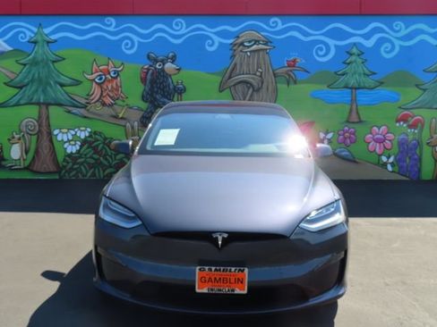 Used 2023 Tesla Model X AWD/4WD image 2