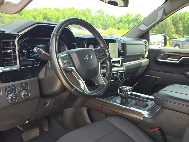 Used 2023 Chevrolet Silverado 1500 RST AWD/4WD image 23