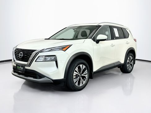 Used 2023 Nissan Rogue SV w/ SV Premium B Package AWD/4WD image 3
