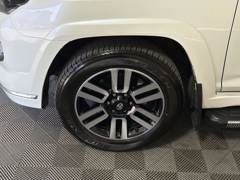 Used 2023 Toyota 4Runner Limited image 12