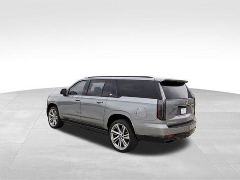 New 2026 Cadillac Escalade ESV Sport AWD/4WD image 3