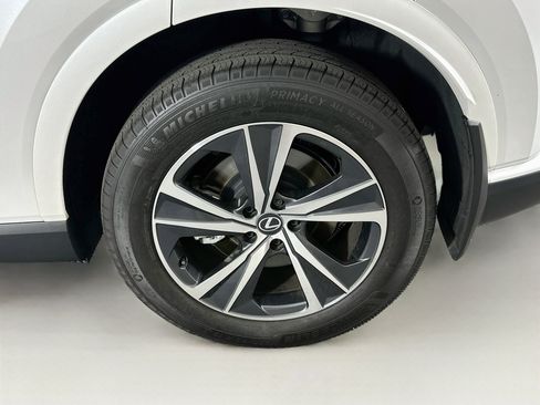Used 2024 Lexus RX 350 Premium w/ Accessory Package (Z1) FWD image 11