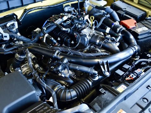 Used 2024 Ford Bronco Heritage Edition image 31