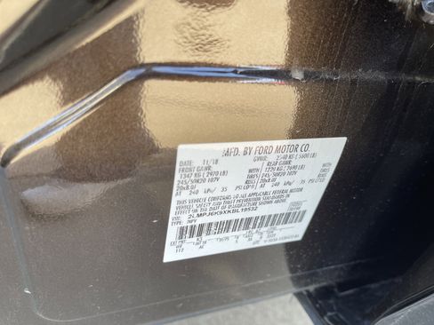 Used 2019 Lincoln Nautilus Select image 40