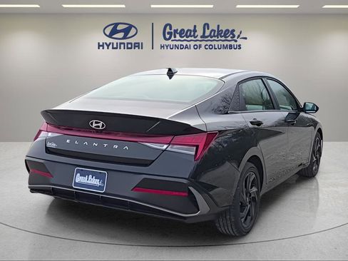 New 2026 Hyundai Elantra SEL Sport Premium w/ Cargo Package FWD image 5