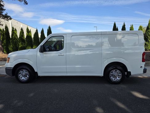 Used 2018 Nissan NV 2500 SL w/ Navigation Package RWD image 7