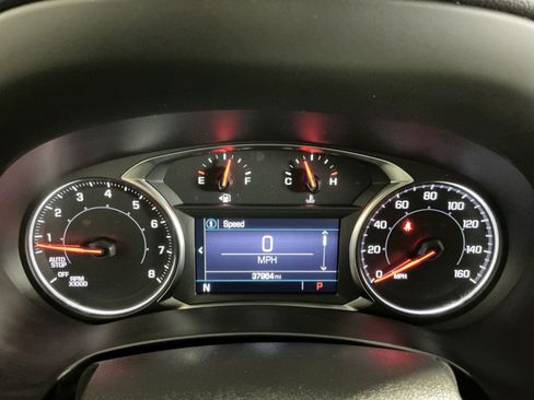 Used 2023 GMC Terrain SLE w/ Driver Convenience Package FWD image 18