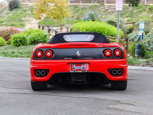 Used 2002 Ferrari 360 Spider RWD image 4