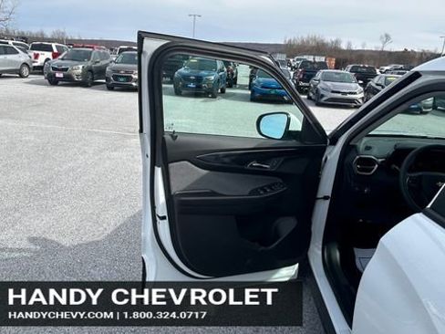 New 2026 Chevrolet TrailBlazer LT image 16