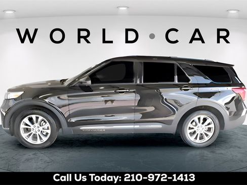 Used 2021 Ford Explorer Limited w/ Equipment Group 301A image 4