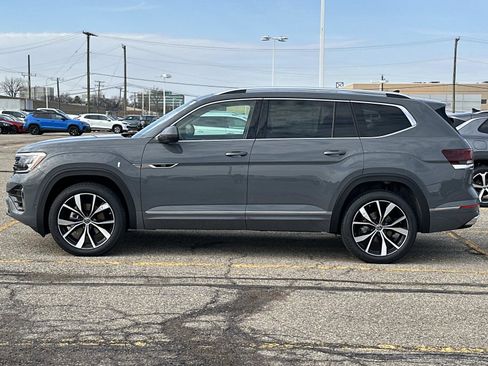 New 2026 Volkswagen Atlas SEL Premium R-Line image 2