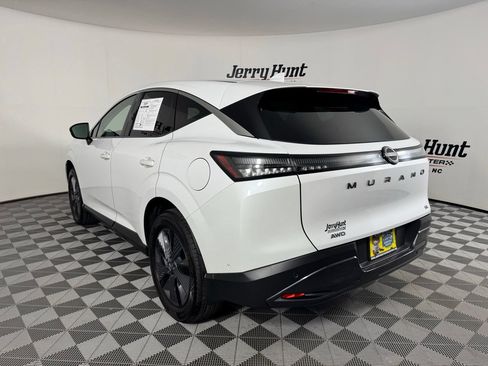 Used 2025 Nissan Murano SL AWD/4WD image 8