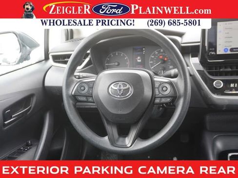 Used 2024 Toyota Corolla LE image 9