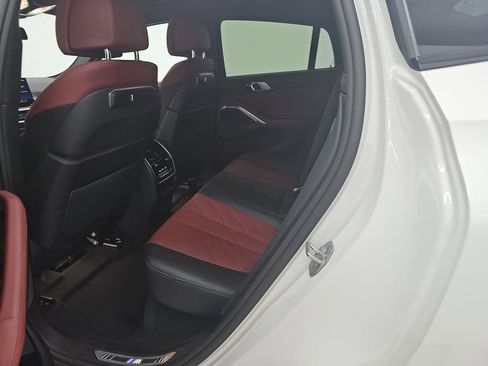 Used 2026 BMW X6 xDrive40i image 10