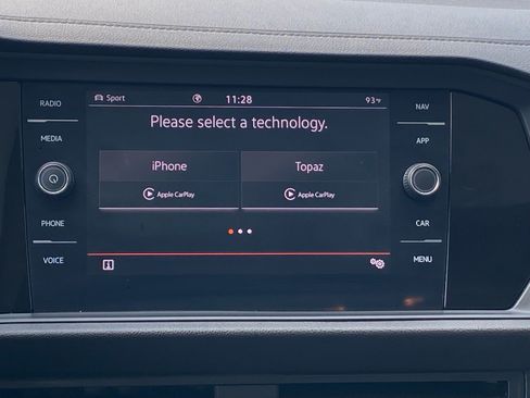 Certified 2023 Volkswagen Jetta SEL FWD image 9