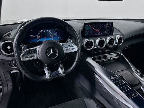 Used 2021 Mercedes-Benz AMG GT Roadster image 22