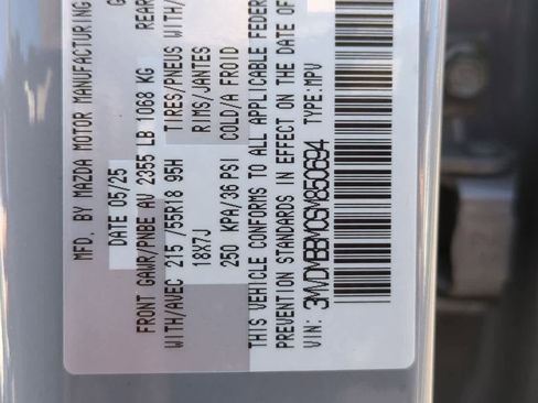 New 2025 MAZDA CX-30 AWD 2.5 S w/ Select Sport Pkg image 32