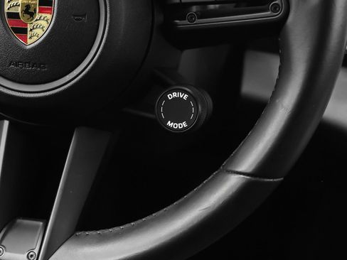 Certified 2021 Porsche Taycan 4S image 32