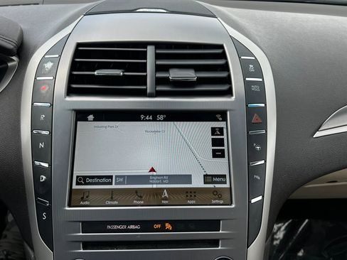 Used 2018 Lincoln MKZ Reserve w/ Luxury Package FWD image 26