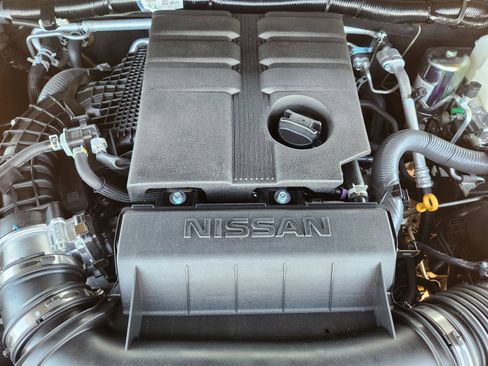 New 2026 Nissan Frontier SV w/ Tow Package AWD/4WD image 25