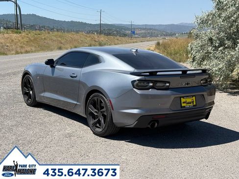 Used 2020 Chevrolet Camaro SS RWD image 3
