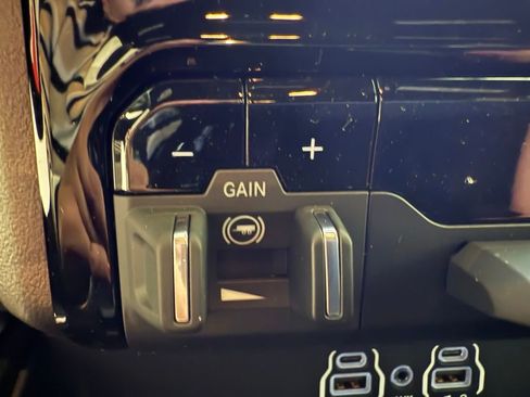 New 2026 RAM 2500 Big Horn AWD/4WD image 32