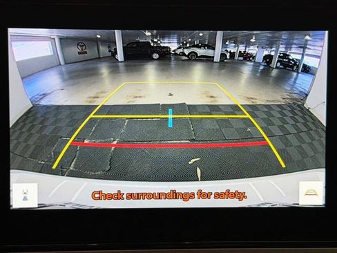 Used 2026 Toyota Camry SE FWD image 34