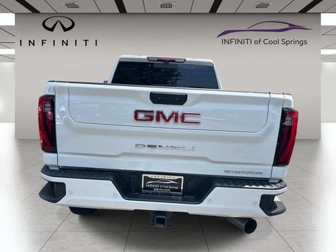 Used 2025 GMC Sierra 2500 Denali w/ Technology Package AWD/4WD image 6