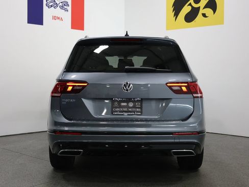 Used 2021 Volkswagen Tiguan SE R-Line FWD image 11
