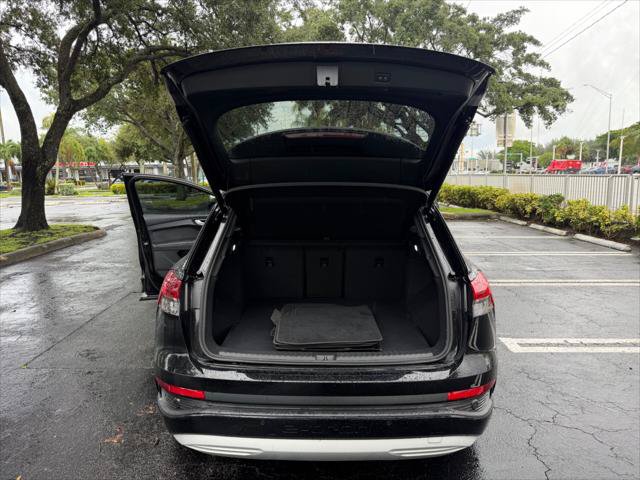 Used 2023 Audi Q4 e-tron Premium Plus RWD image 15