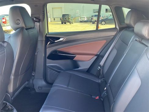 Used 2021 Volkswagen ID.4 Pro S w/ ID.4 Protection Package image 16