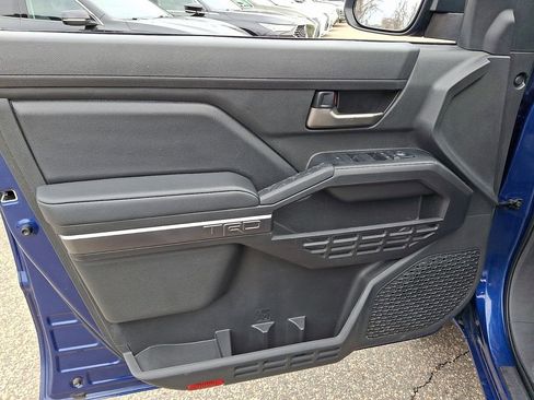 Used 2024 Toyota Tacoma TRD Off-Road image 14