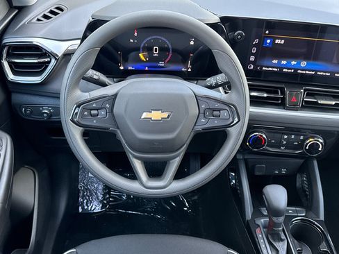 New 2026 Chevrolet TrailBlazer LT w/ Convenience Package AWD/4WD image 13