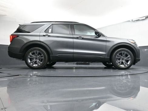 New 2026 Ford Explorer Active w/ Active Comfort Package image 31