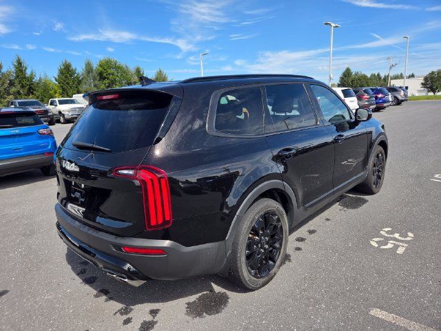 Used 2022 Kia Telluride SX w/ Nightfall Edition Package AWD/4WD image 19