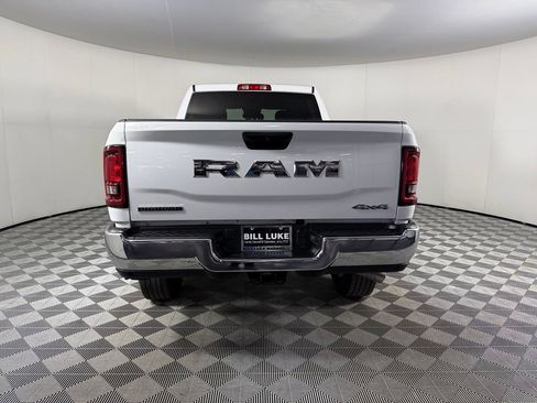 Used 2026 RAM 2500 Big Horn AWD/4WD image 8