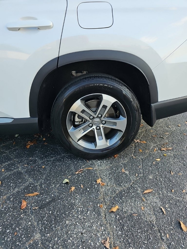 Used 2025 Honda Pilot EX-L image 4