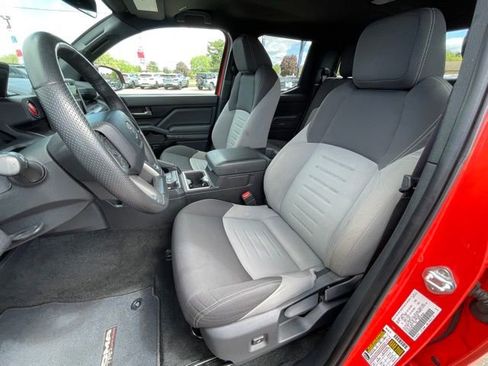 Used 2024 Toyota Tacoma TRD Off-Road AWD/4WD image 9