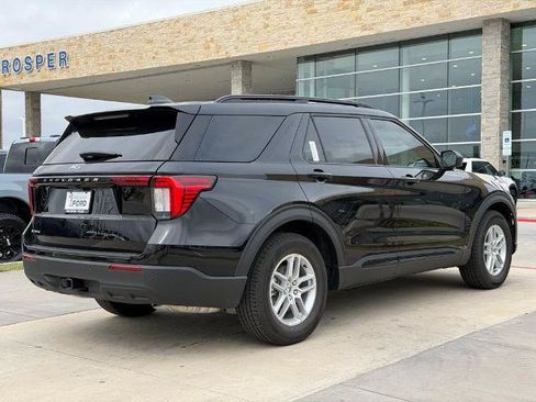 New 2026 Ford Explorer Active RWD image 48