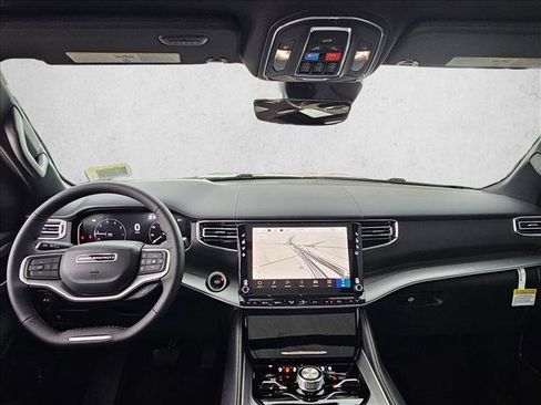 New 2026 Jeep Grand Wagoneer Limited image 15