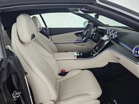 New 2026 Mercedes-Benz CLE 300 4MATIC Cabriolet image 10
