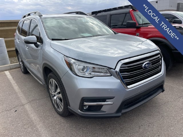 Used 2022 Subaru Ascent Limited w/ Technology Package AWD/4WD image 3