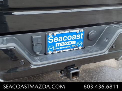 Used 2023 Chevrolet Silverado 1500 High Country w/ Technology Package image 4