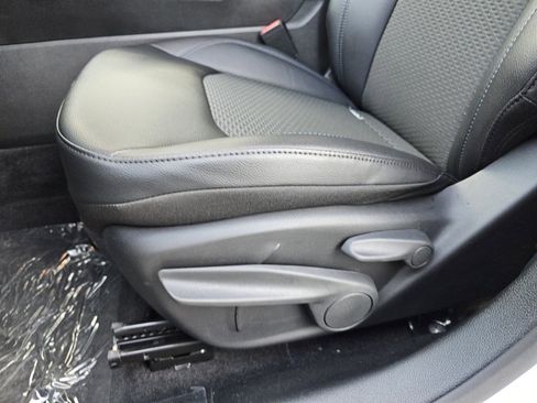 New 2026 Jeep Compass Latitude image 21