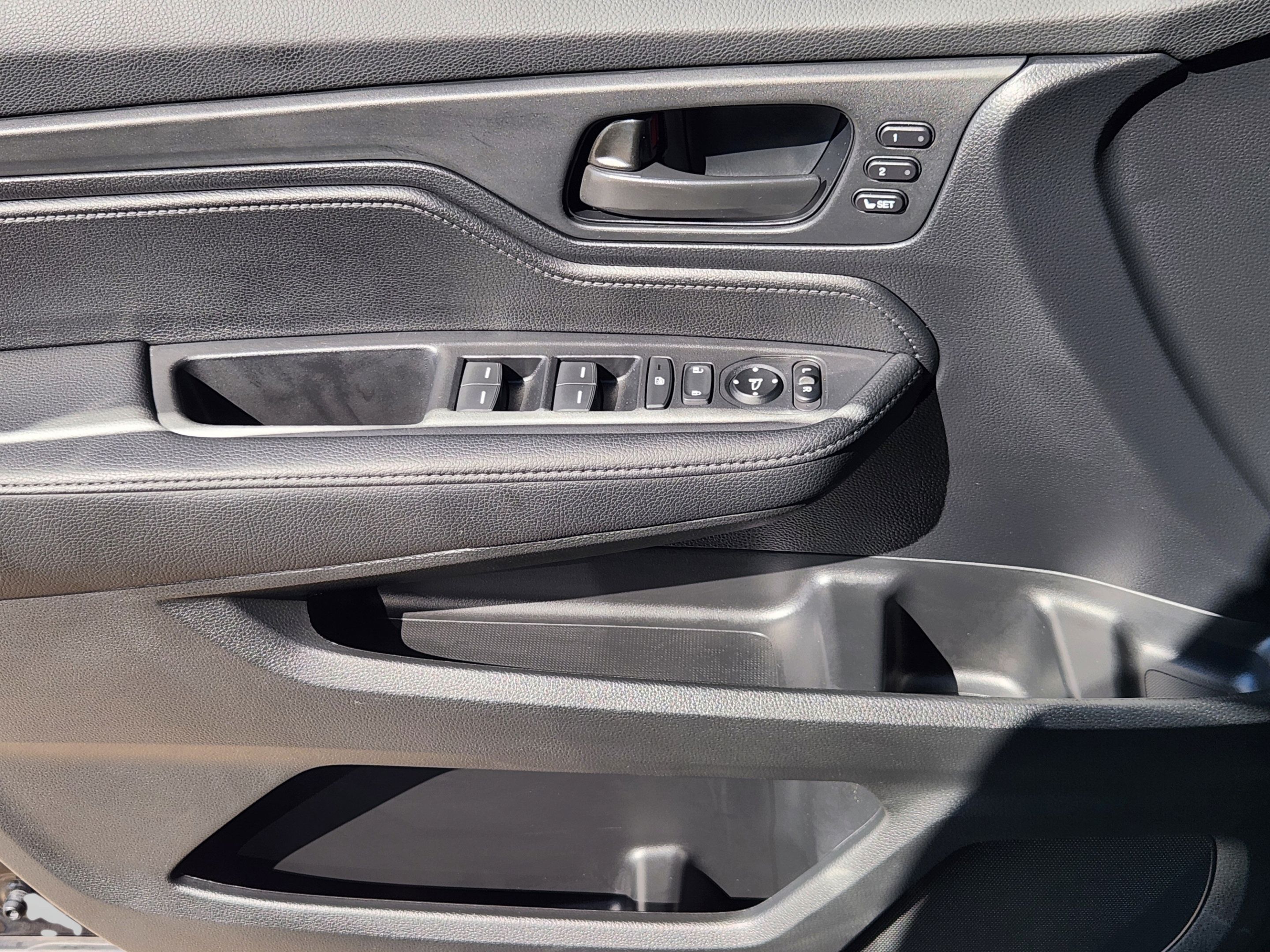 Certified 2026 Honda Odyssey EX-L image 35